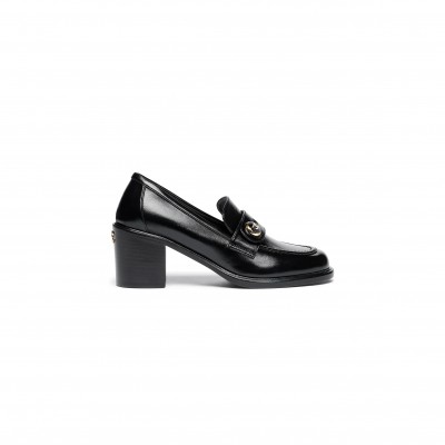 CHANEL MOCCASINS SHINY CALFSKIN BLACK 